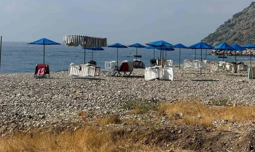 Mersin'in mahalleleri sahil ve tarım arazilerinde izinsiz alan kullanımıyla karşı karşıya