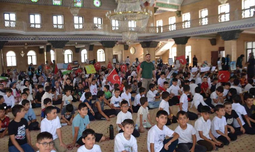 Bulanık’ta tügva yaz okulu kapsamında 600 öğrenci camide buluştu