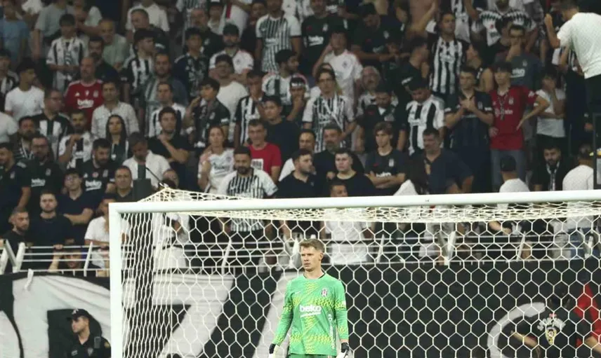 Beşiktaş savunmasıyla göz dolduruyor: Hradec Kralove'yi geçerek gol yemedi