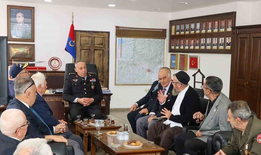 Bilecik’te gaziler gününde jandarma teşkilatında duygu dolu anlar