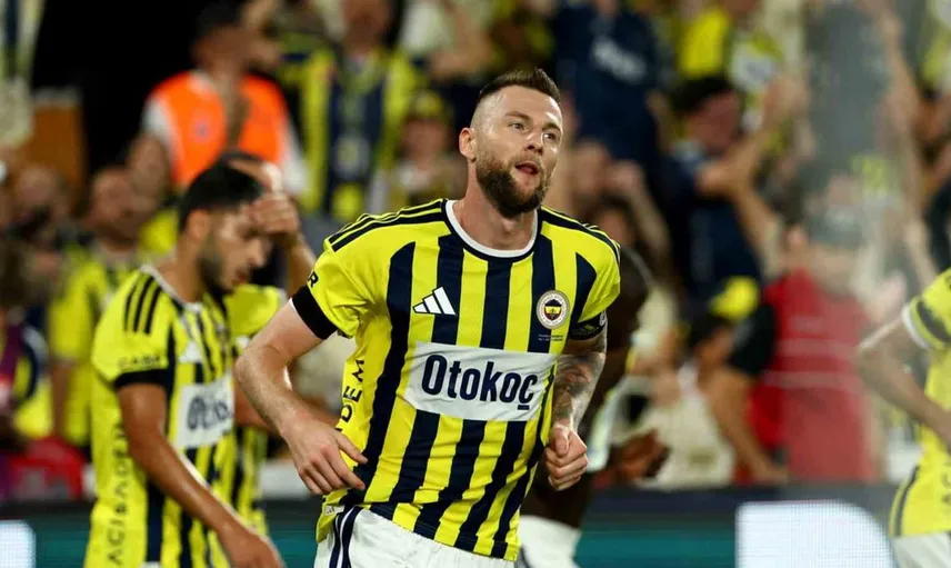 Milan skriniar derbide gol sevinci yaşadı
