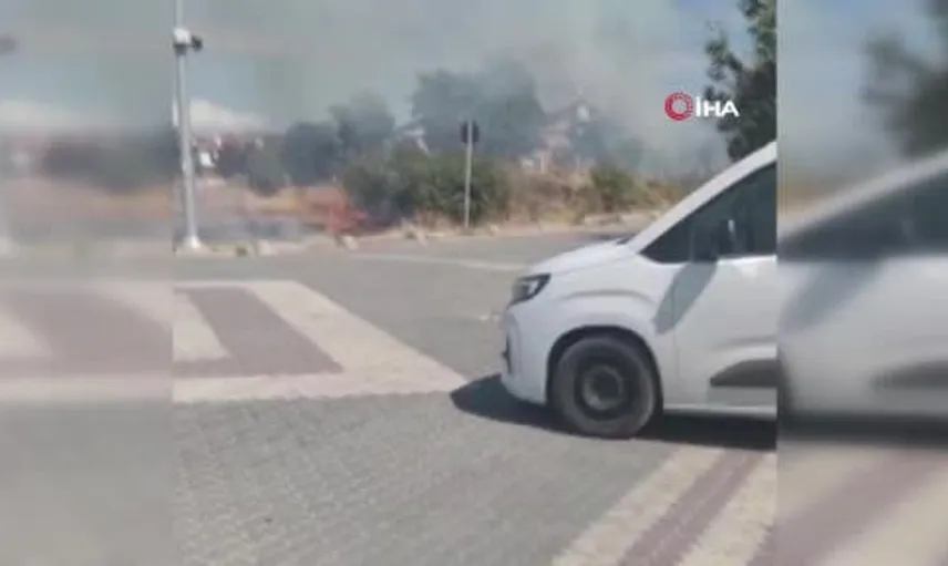 Yayla sahilinde meydana gelen trafo patlaması tatilcileri paniğe sevk etti