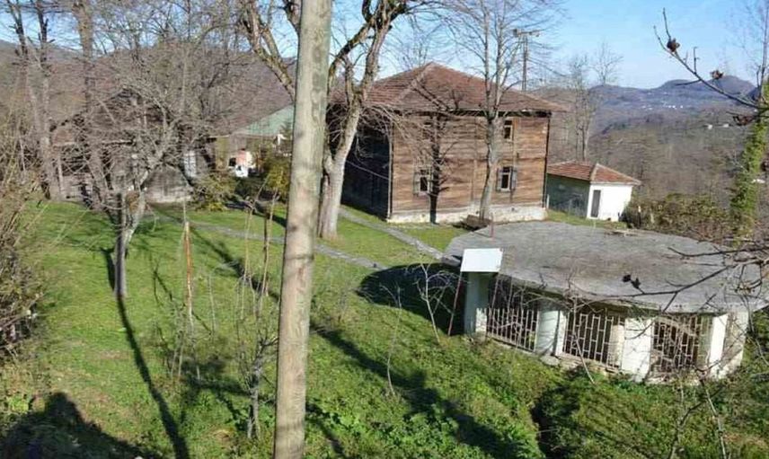 Çaybaşı'ndaki tarihi şadırvanı yeniden inşa ediyorlar
