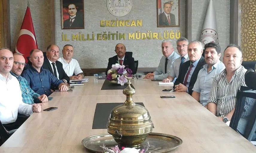 Erzincan’da imam hatip okulları yöneticileri yeni eğitim yılı için bir araya geldi
