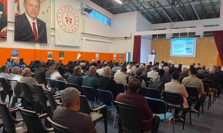 Türkeli'de camilerin toplumsal rolü masaya yatırıldı