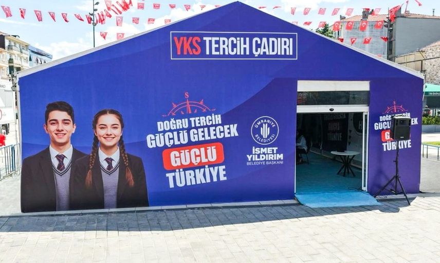Ümraniye Belediyesi'nden YKS adaylarına ücretsiz tercih danışmanlığı desteği