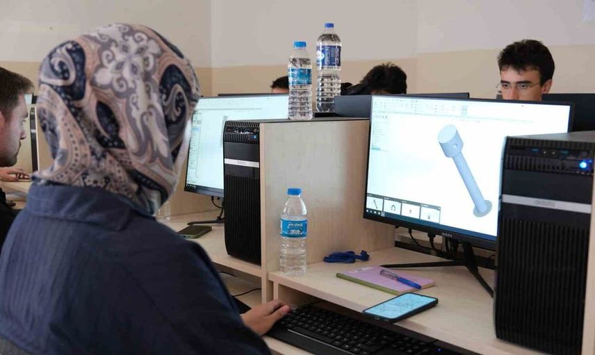 Medikal sanayide dijital dönüşümde önemli adım: CAD/CAM eğitimi başarıyla tamamlandı