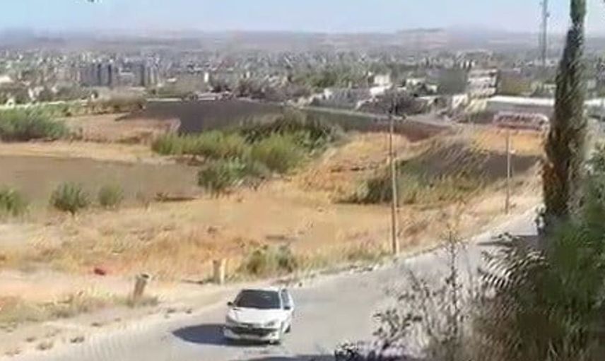 Adıyaman'da unutulan el freni otomobili şarampole düşürdü
