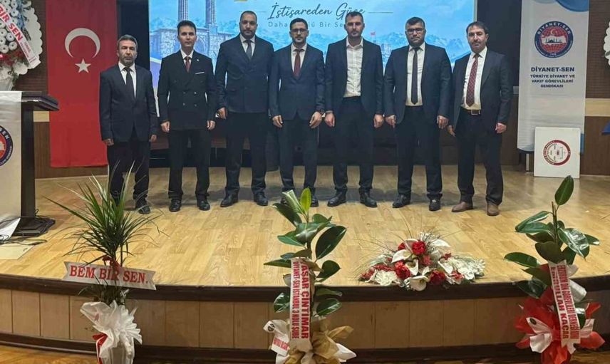 Diyanet-Sen Erzurum'da 7. olağan genel kurulda yeni yönetim belirlendi