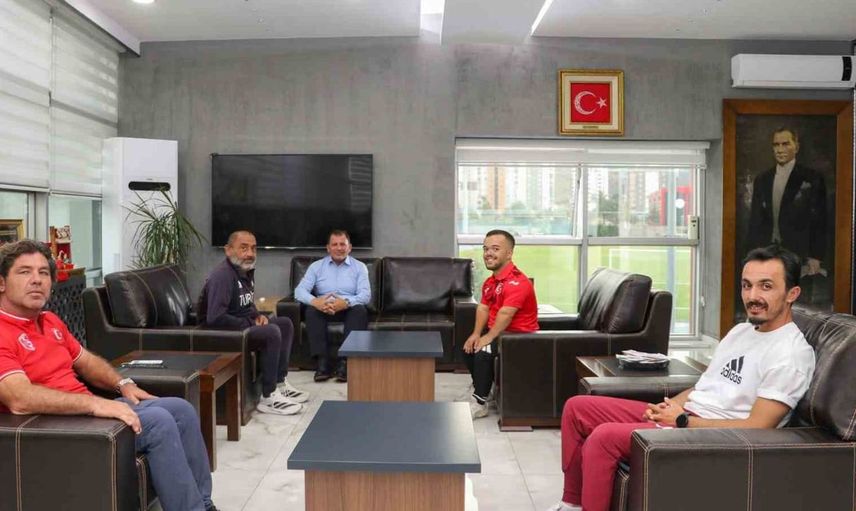 Çağdaş Kaya'dan Dünya Şampiyonası öncesi anlamlı ziyaret