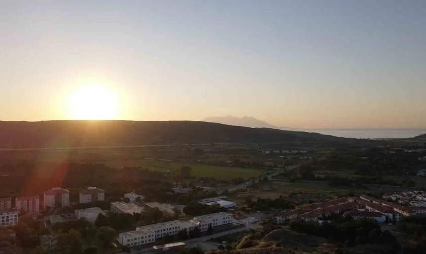 Gökçeada'nın doğal güzellikleri ve kültürel zenginlikleri ziyaretçileri ağırlıyor