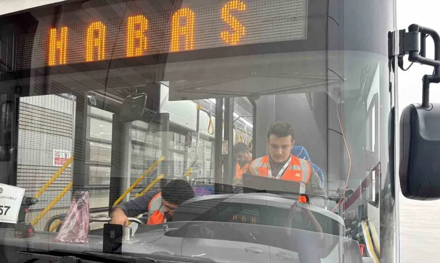 Kayseri'nin yeni elektrikli otobüsleriyle toplu ulaşımda devrim: 12 yeni araç hizmette