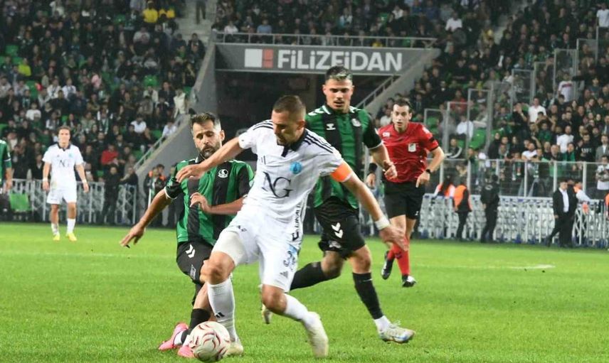 Sakaryaspor, Kütahya Futbol Spor Kulübü'nü net bir skorla geçti