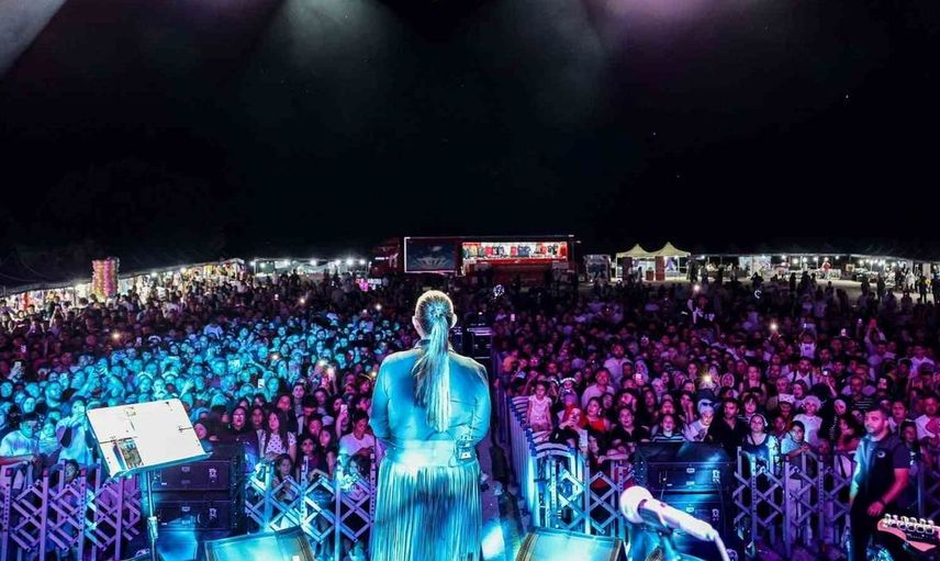 Tuğçe Kandemir, Bileciklileri coşturdu