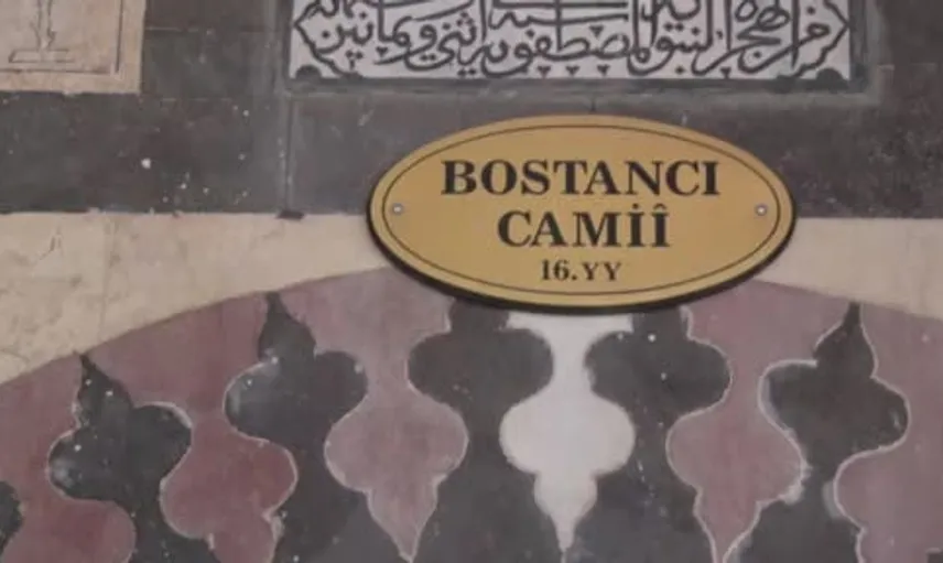 Gaziantep'teki tarihi bostancı camii, restorasyonun ardından yeniden ibadete açıldı