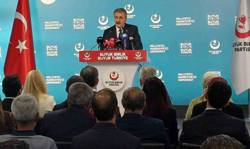 BBP lideri Destici: kayıp mürettebat için devletin tüm imkanları seferber edildi