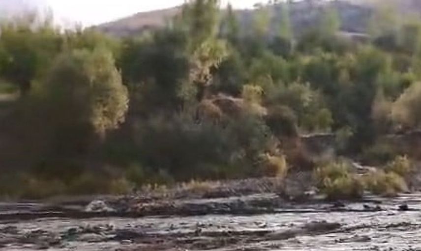 Elazığ'da sel felaketi: Palu'da yollar kullanılamaz hale geldi