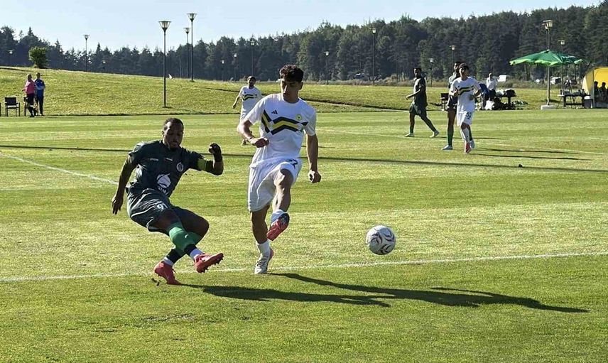 Esenler Erokspor, Al İttihad'ı 2-1 mağlup etti