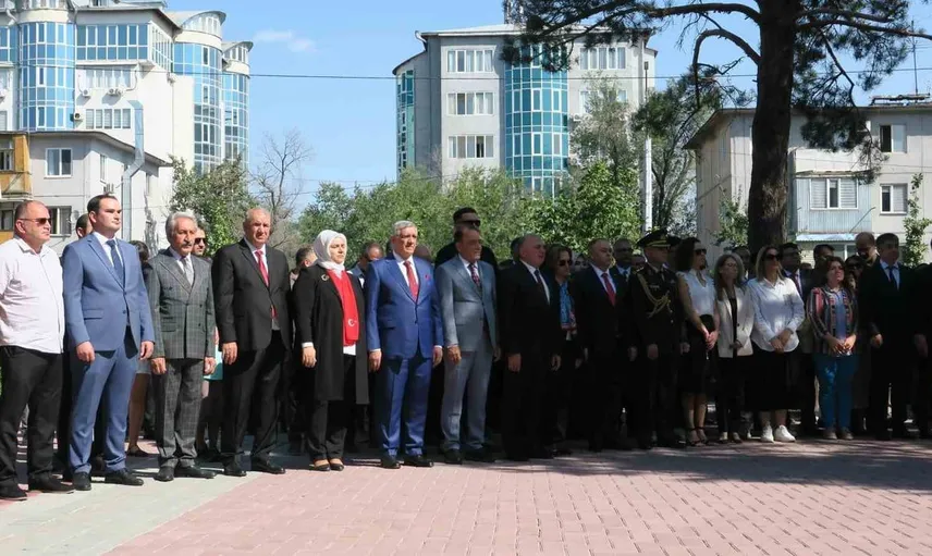 Kırgızistan'da 30 Ağustos Zafer Bayramı coşkuyla kutlandı