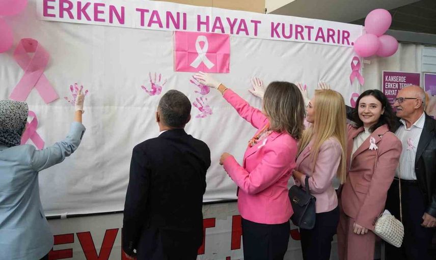 Muş'ta meme kanseri farkındalık etkinliği: Erken teşhis hayat kurtarıyor