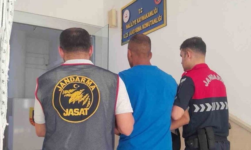 Şanlıurfa’da uyuşturucu suçundan aranan kişi jandarma tarafından yakalandı