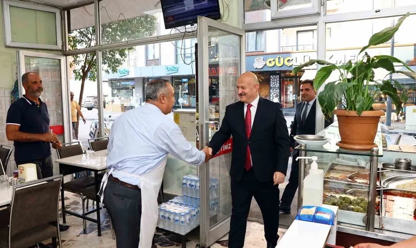 Adıyaman Valisi Küçük esnafla buluştu, talepleri dinledi