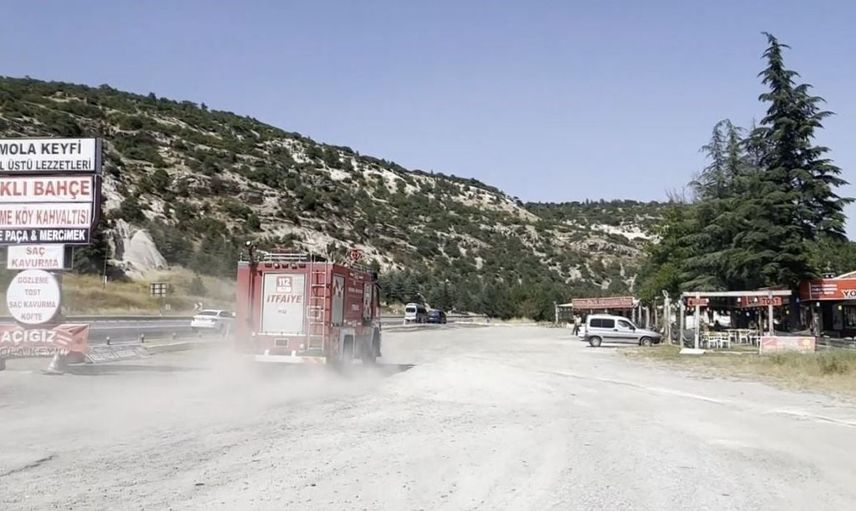 Kütahya'daki orman yangınına vatandaş muhabir gibi anons yaptı