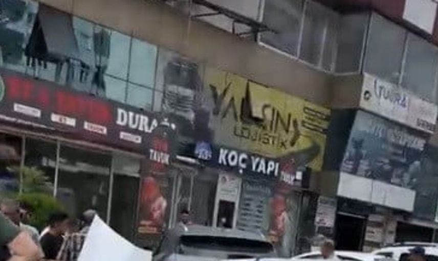 Osmaniye'de iki otomobilin çarpışması sonrası 2 kişi yaralandı
