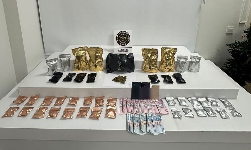 Maltepe'de zula araçta uyuşturucu operasyonu: 770 gram marihuana ele geçirildi