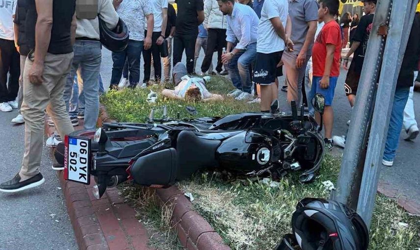 Karadeniz Ereğli'de otomobil ile motosiklet çarpıştı: 1 yaralı