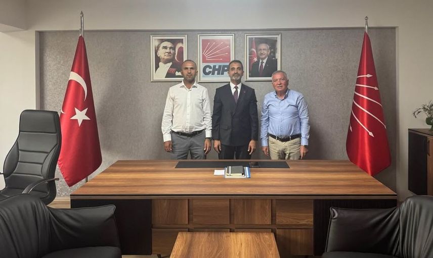 Yüksel Kepenek'ten Ayhan Oran'a ziyaret: Geçmişi yad ettiler