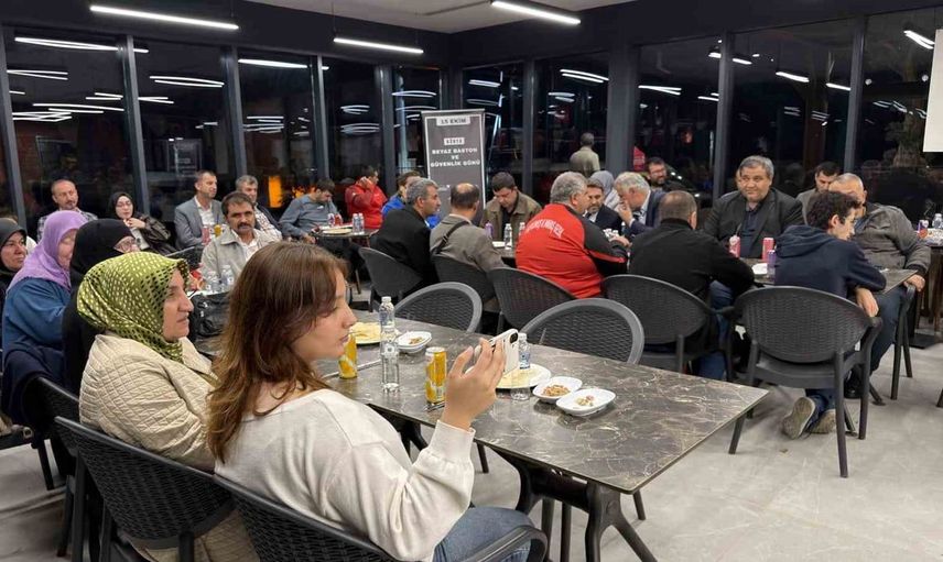 Görme engelli bireyler için özel etkinlik: Kahramanmaraş'ta beyaz baston buluşması