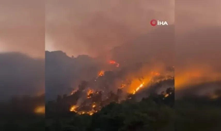 Antalya'daki orman yangını için yoğun mücadele devam ediyor