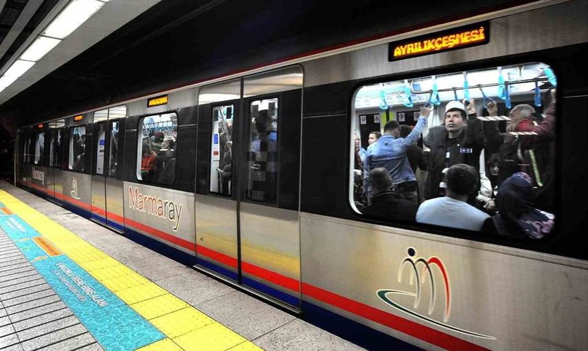 Marmaray, 13 yılda 1,6 milyar yolcu taşıdı: Bakan Uraloğlu'ndan önemli açıklamalar