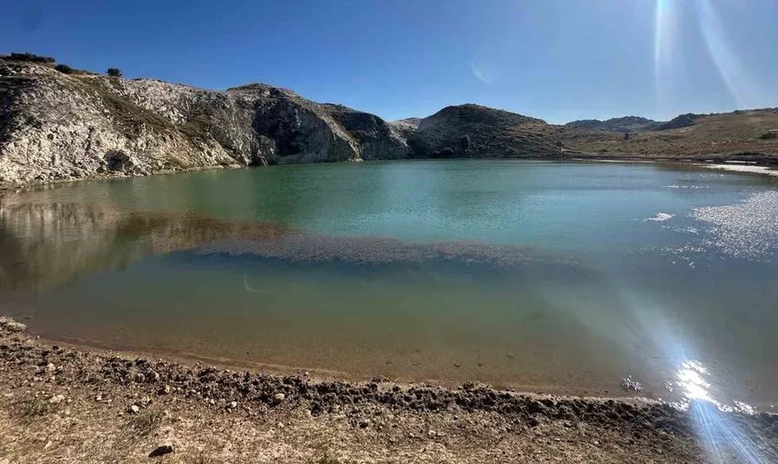Sivas'ın yeşil cenneti yeşil göl doğaseverleri bekliyor