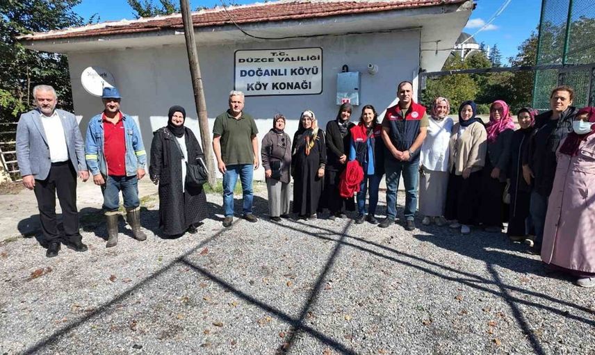Düzce'de çiftçilere tarımsal bilgilendirme toplantısı düzenlendi