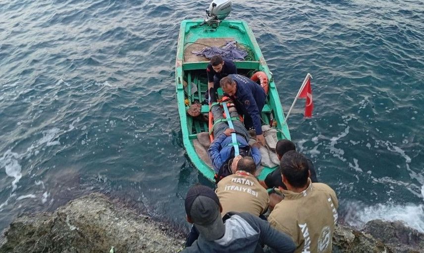 Balık tutmak için gittiği yerde kayalıklardan düşen adam yaralandı