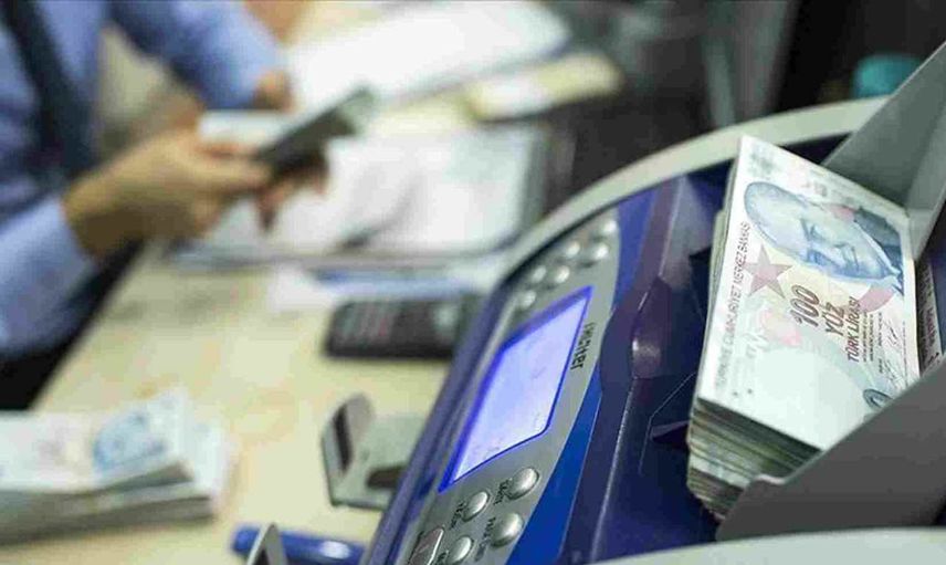 1 Mayıs arefe günü resmi tatil mi? 1 Mayıs 2022 Arefe günü bankalar açık mı?