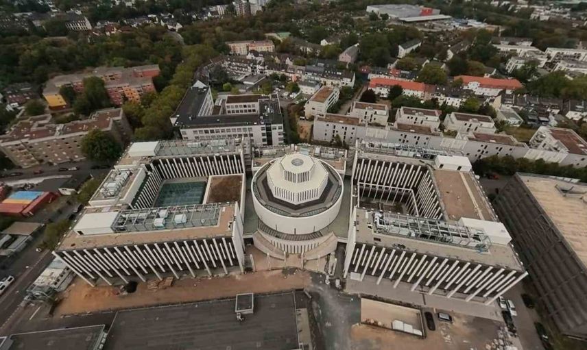 Köln'de inşaatı süren dev merkez, Alihan Kuriş soruşturmasının odak noktası oldu