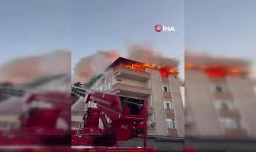 Darıca'da teras katında yangın paniği: Mahalleli sokağa döküldü