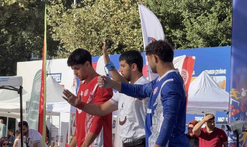 Sultangazi'de spor festivalinde geleneksel heyecan yaşandı