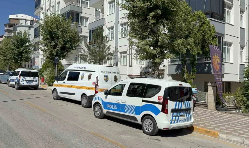 Tokat'ta balkon düşmesi trajedisi: 70 yaşındaki adam hayatını kaybetti