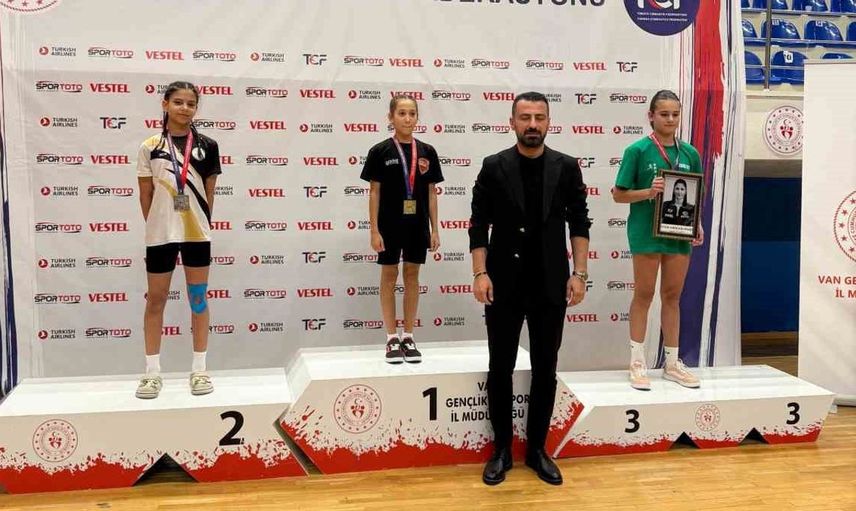 Manisalı sporculardan büyük başarı: 16 madalya ile döndüler