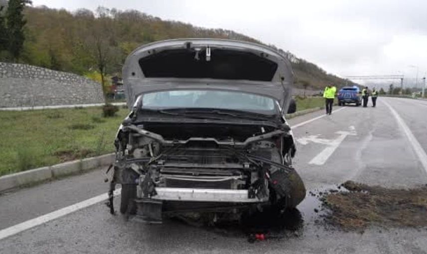 Samsun'da yağış nedeniyle kaza: Üç kişi yaralandı