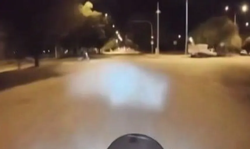 Erzincan'da motosiklet kazasının görüntüleri kask kamerasında