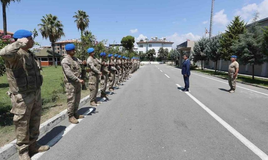 Hatay valisi masatlı, komandolarla güvenlik görüşmesi gerçekleştirdi