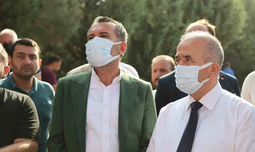 Elazığ'daki yangında 5 işçi yaralandı, vali hatipoğlu bilgi verdi
