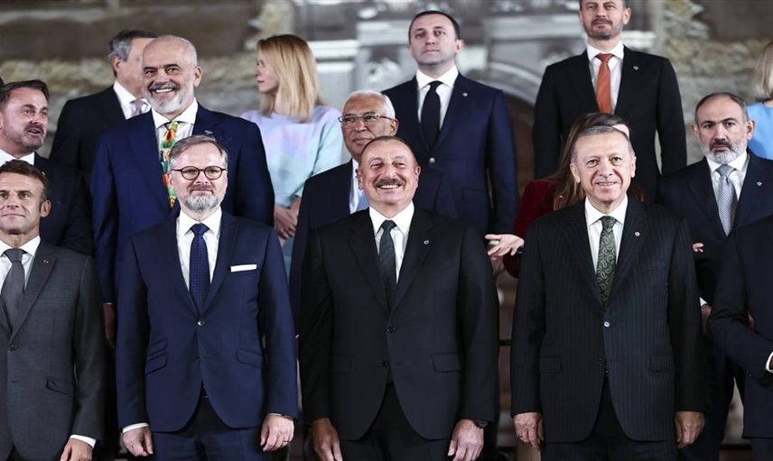 13 yıl sonra bir araya geldiler: Erdoğan, Aliyev ve Paşinyan üçlüsü Prag’ta buluştu