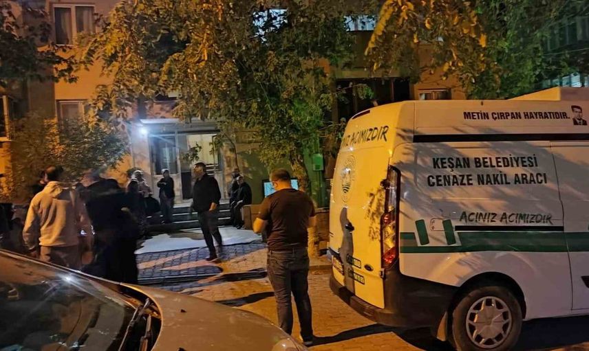 Keşan'da yalnız yaşayan adam evinde ölü bulundu
