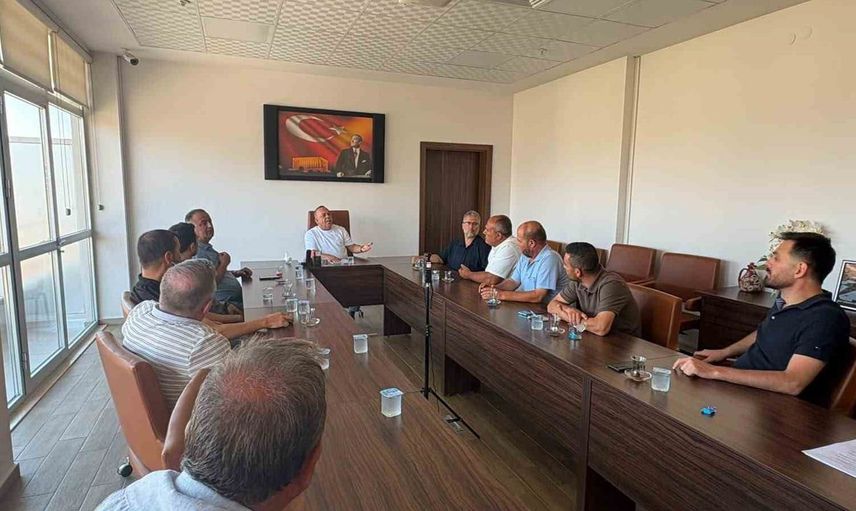 Başkan Özel, merkez mahalle muhtarlarının taleplerini dinledi